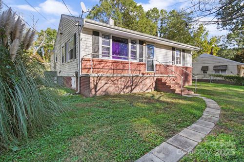 1650 Rankin Lake Rd, Gastonia, NC, 28052-1888 | Card Image