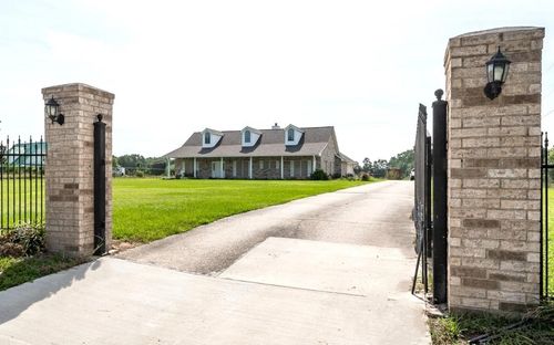 15953 1st St, Splendora, TX, 77372-4050 | Card Image