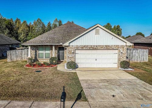 104 First Hill Dr, Harvest, AL, 35749-9684 | Card Image