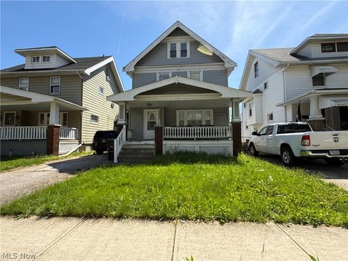 3433 W 125th St, Cleveland, OH, 44111-3558 | Card Image