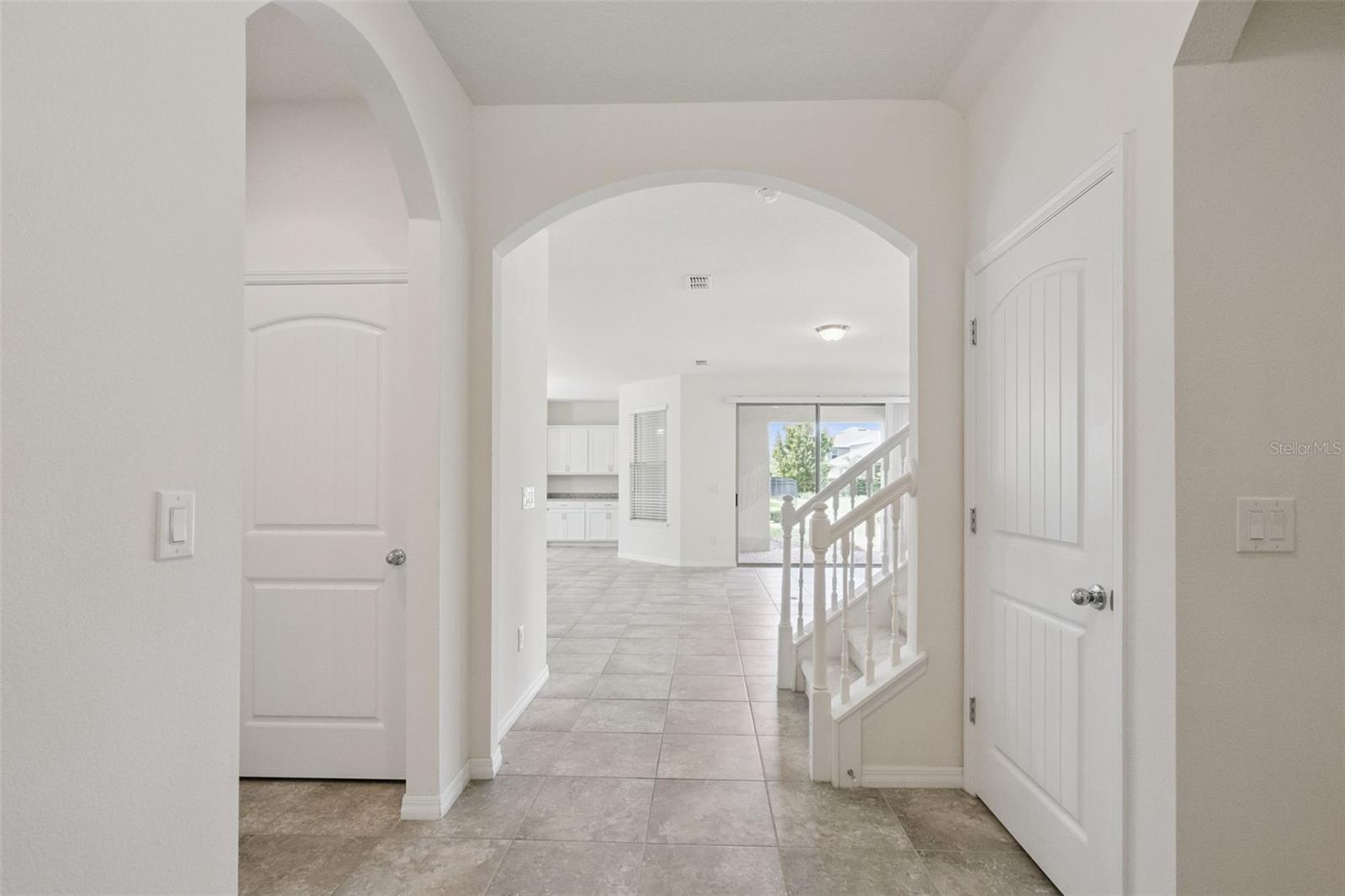 Residential in WINTER GARDEN 4