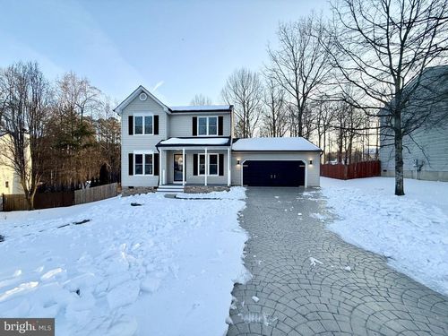 4511 Cornwall Ct, FREDERICKSBURG, VA, 22408-7718 | Card Image