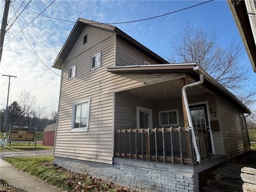 77 S Main St, Roseville, OH, 43777-1236 | Card Image