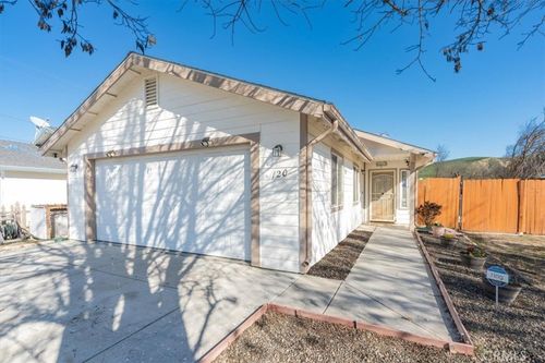 120 S 7th St, Shandon, CA, 93461-4606 | Card Image