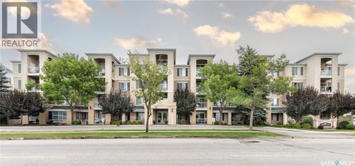 301-215 Lowe Rd, Saskatoon, SK, S7S1N1 | Card Image