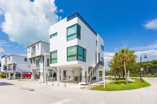 94825 Overseas Hwy, Key Largo, FL, 33037-3801 | Card Image