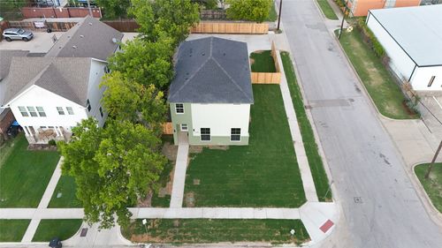 2945 Gordon Ave, Fort Worth, TX, 76110-2914 | Card Image