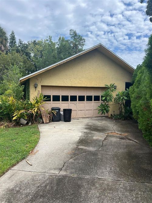 724 Horseman Drive, Port Orange, FL, 32127 | Card Image