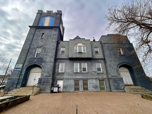 1001 Penn Ave N, Minneapolis, MN, 55411-3631 | Card Image