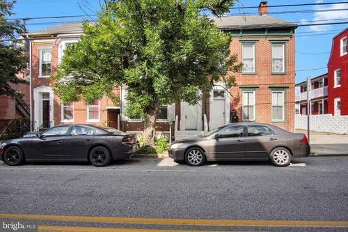 125 S Pershing Ave, YORK, PA, 17401-5417 | Card Image