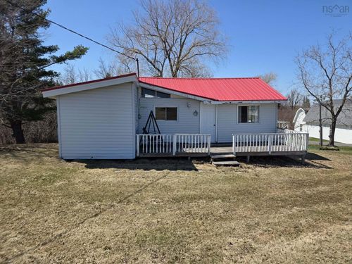 15 Maceachern Crescent, Bayhead, NS, B0K1V0 | Card Image