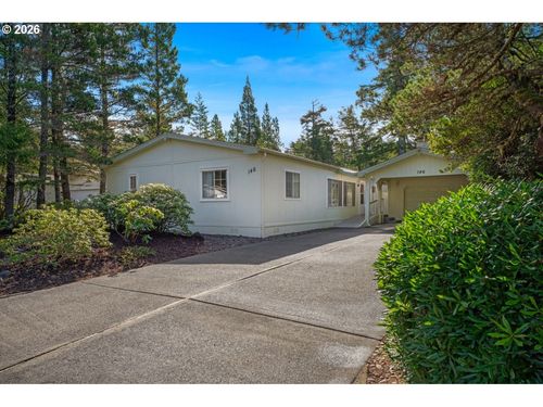146 42nd Way, Florence, OR, 97439-9282 | Card Image