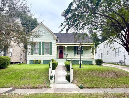 713 N Pearl St, Natchez, MS, 39120-2338 | Card Image