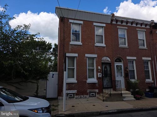 805 Livingston St, PHILADELPHIA, PA, 19125-3516 | Card Image