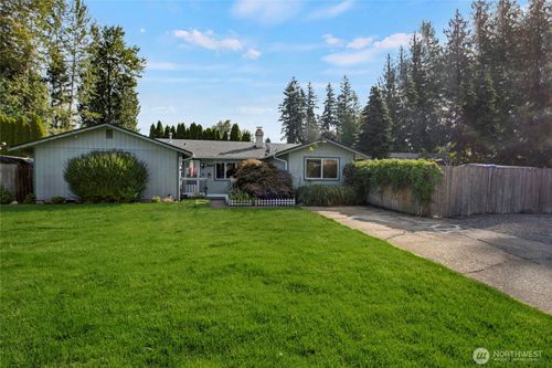11607 212th Ave E, Sumner, WA, 98391-7724 | Card Image