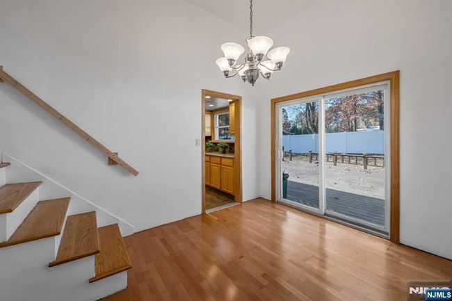 8 Carlisle Ct, House other with 4 bedrooms, 3 bathrooms and null parking in Edison NJ | Image 9