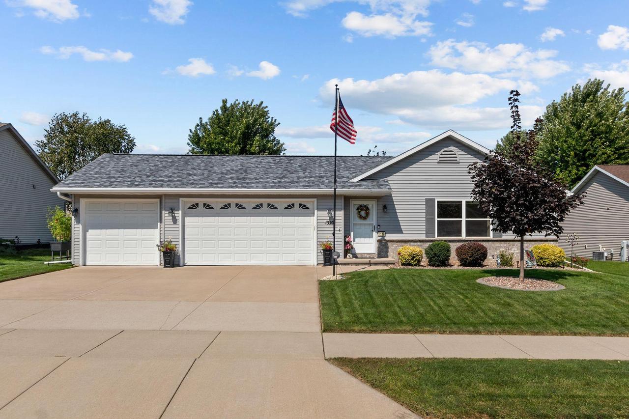 Janet St, Kaukauna, WI 54130
