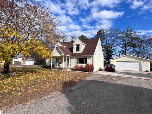 4588 River Street, Oscoda, MI, 48750 | Card Image