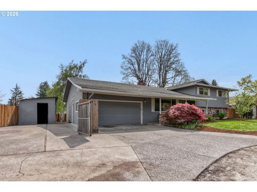 5050 Se Robin Ct, Milwaukie, OR, 97267-3127 | Card Image