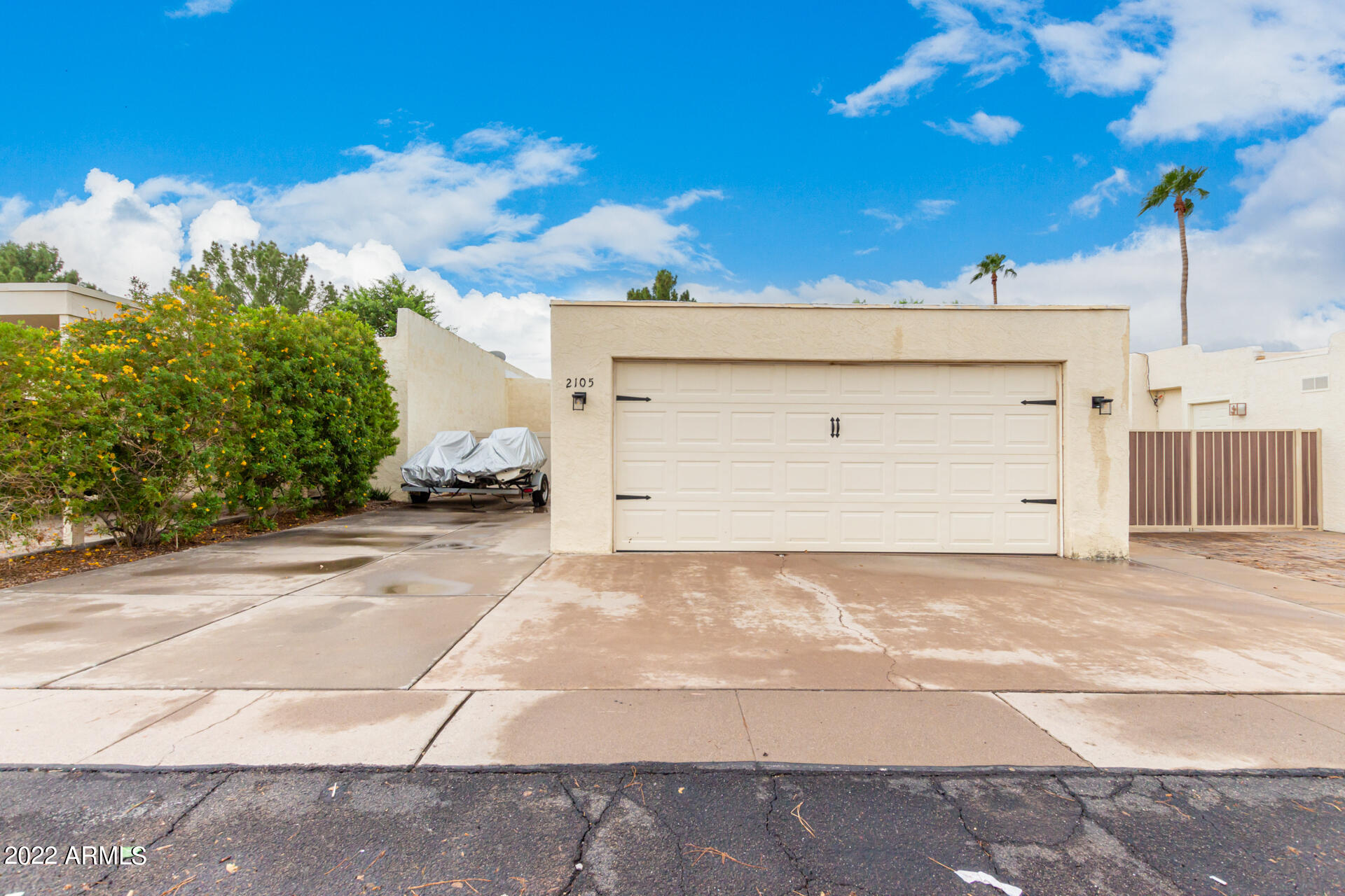 2105 N Recker Road, Sold in Mesa Zoocasa