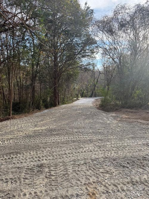 5482 Old Winnsboro Rd, Great Falls, SC, 29055-8982 | Card Image