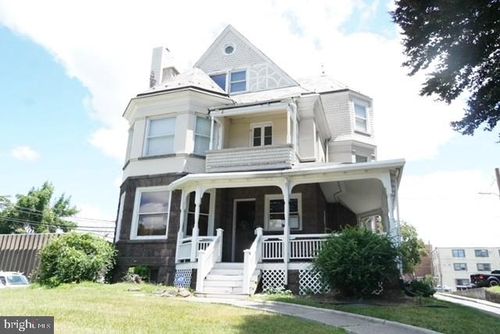 2007 N 3rd St, HARRISBURG, PA, 17102-1815 | Card Image