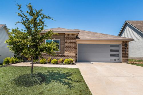 628 Griffith Park Trl, Alvarado, TX, 76009-2604 | Card Image