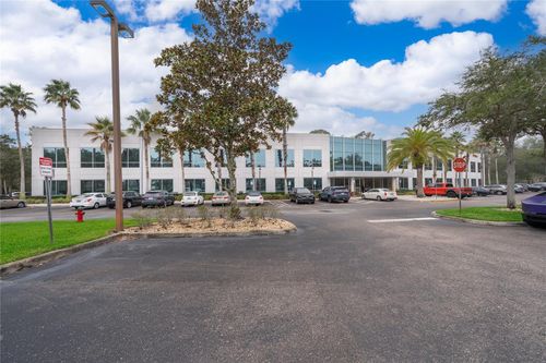 ste-2014-7560 Red Bug Lake Rd, OVIEDO, FL, 32765-6562 | Card Image