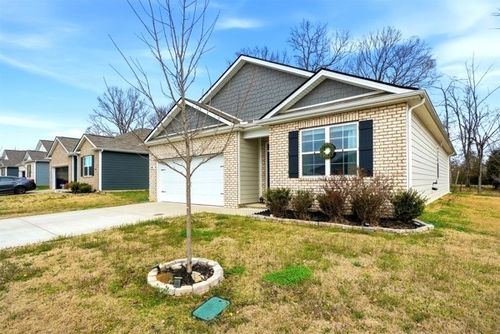 141 Olivia Cir, Chapel Hill, TN, 37034-2134 | Card Image