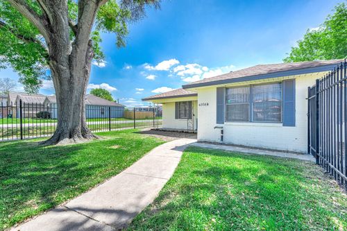 4356 #A Phlox St, Houston, TX, 77051-2708 | Card Image