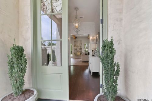 10753 Oakline Dr, Baton Rouge, LA, 70809-3315 | Card Image