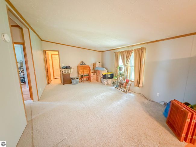 299 Cloverleaf Ln, House other with 3 bedrooms, 2 bathrooms and null parking in Houghton Lake MI | Image 17
