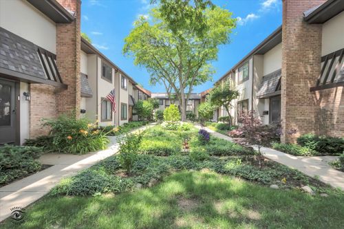 4-1734 Henley Street, Glenview, IL, 60025 | Card Image