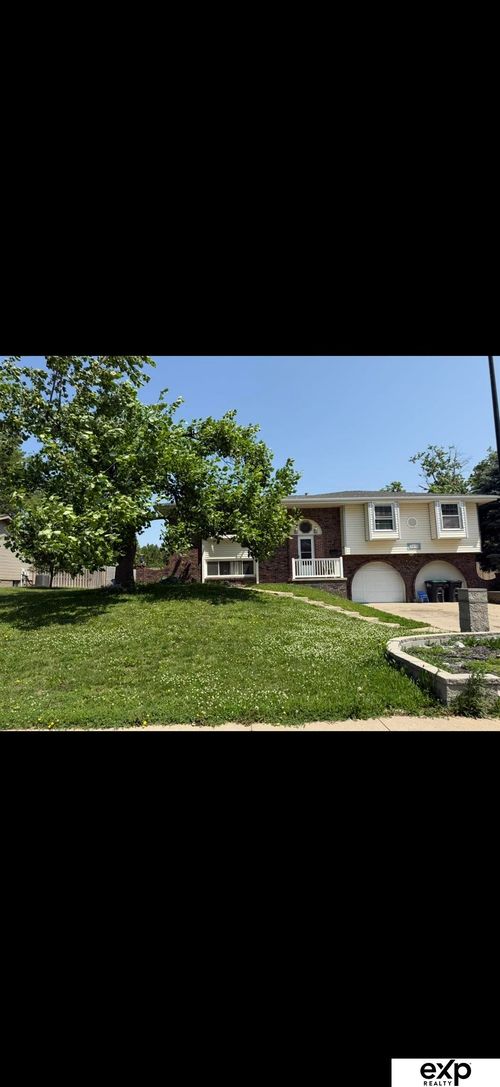 14032 Pierce St, Omaha, NE, 68144-1034 | Card Image