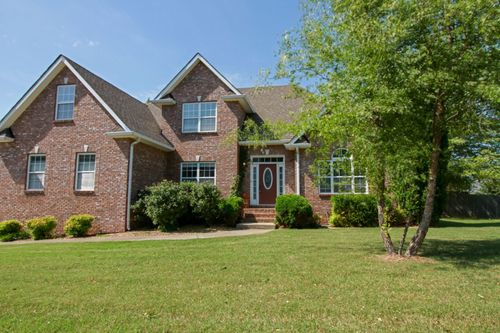 3695 Prestwicke Pl, Adams, TN, 37010-9186 | Card Image