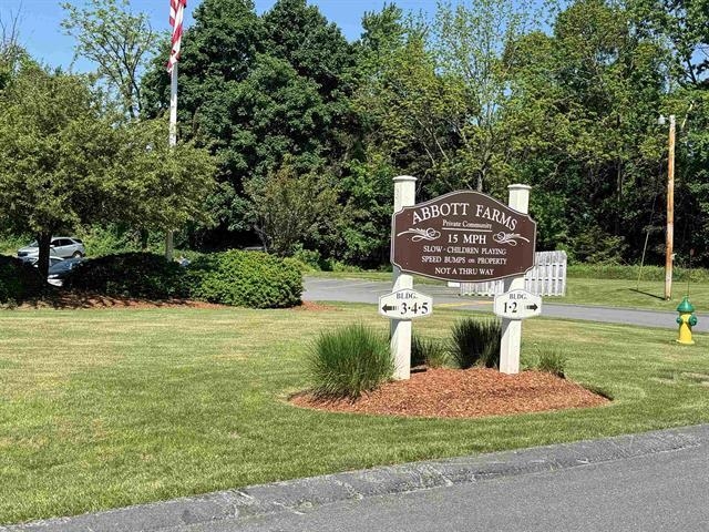 Abbott Farm Ln, Hudson, NH 03051