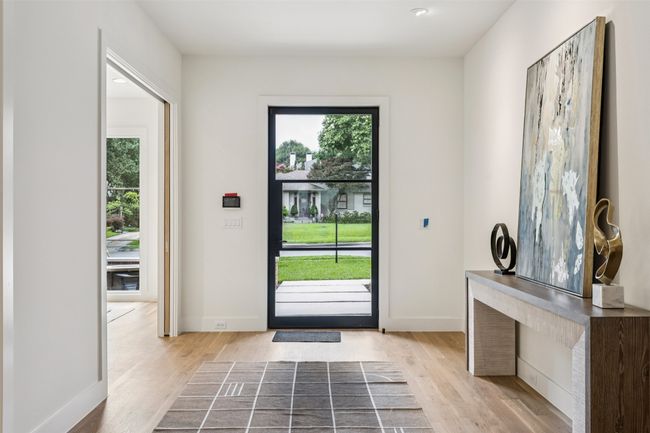 6707 Anita St, House other with 5 bedrooms, 7 bathrooms and null parking in Dallas TX | Image 14