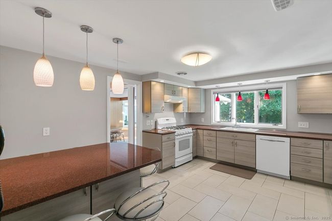 60 Ranch Rd, House other with 3 bedrooms, 2 bathrooms and null parking in Milford CT | Image 4