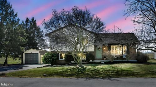 28 Maple Ln, MYERSTOWN, PA, 17067-2140 | Card Image