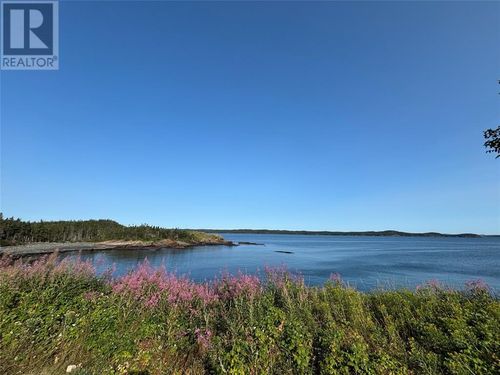 4 Beach Rd, Eastport, NL, A0G | Card Image
