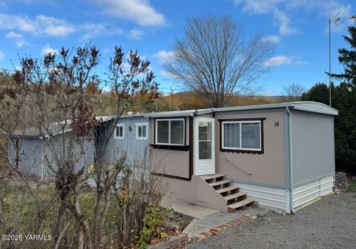 unit-15-401 Moxee Ave, Naches, WA, 98937-8826 | Card Image