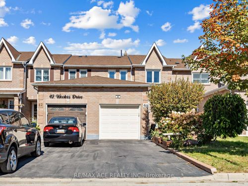 40 Weekes Dr, Ajax, ON, L1T3T2 | Card Image