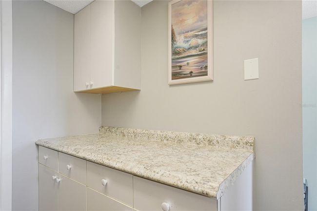 K302 - 3622 Lake Bayshore Dr, Condo with 2 bedrooms, 2 bathrooms and null parking in BRADENTON FL | Image 5