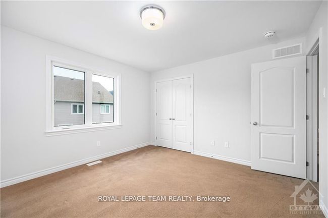 240 Trollius Way, House other with 6 bedrooms, 4 bathrooms and 4 parking in Gloucester ON | Image 18