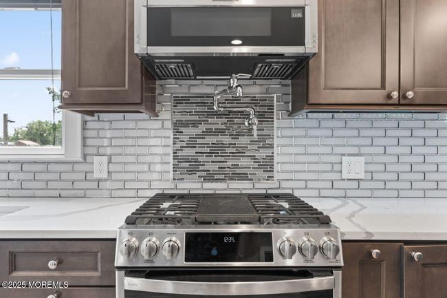 553 Colts Neck Rd, House other with 3 bedrooms, 3 bathrooms and null parking in Farmingdale NJ | Image 17