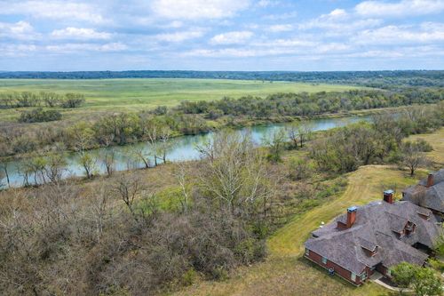 unit-b103-539 Colovista Pkwy, Bastrop, TX, 78602-6525 | Card Image