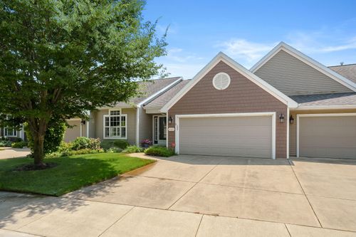 2165 Gray Oak Cv, Portage, MI, 49024-6202 | Card Image