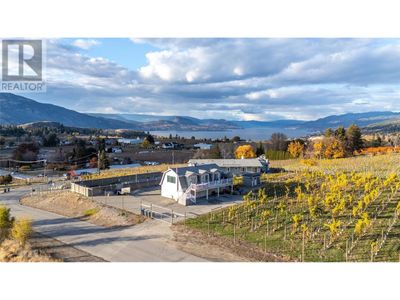 510 Naramata Rd, House other with 2 bedrooms, 3 bathrooms and 6 parking in Penticton BC | Image 2