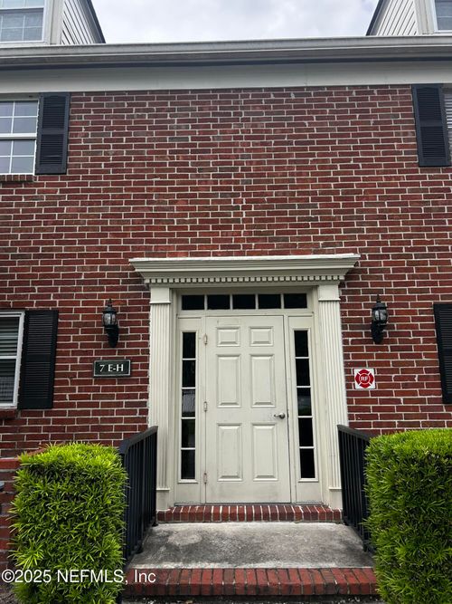 7g-4915 Baymeadows Rd, JACKSONVILLE, FL, 32217-4731 | Card Image