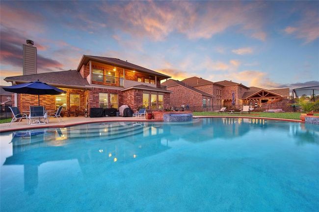 3610 Rock Daisy Dr, House other with 4 bedrooms, 4 bathrooms and 4 parking in Spring TX | Image 4